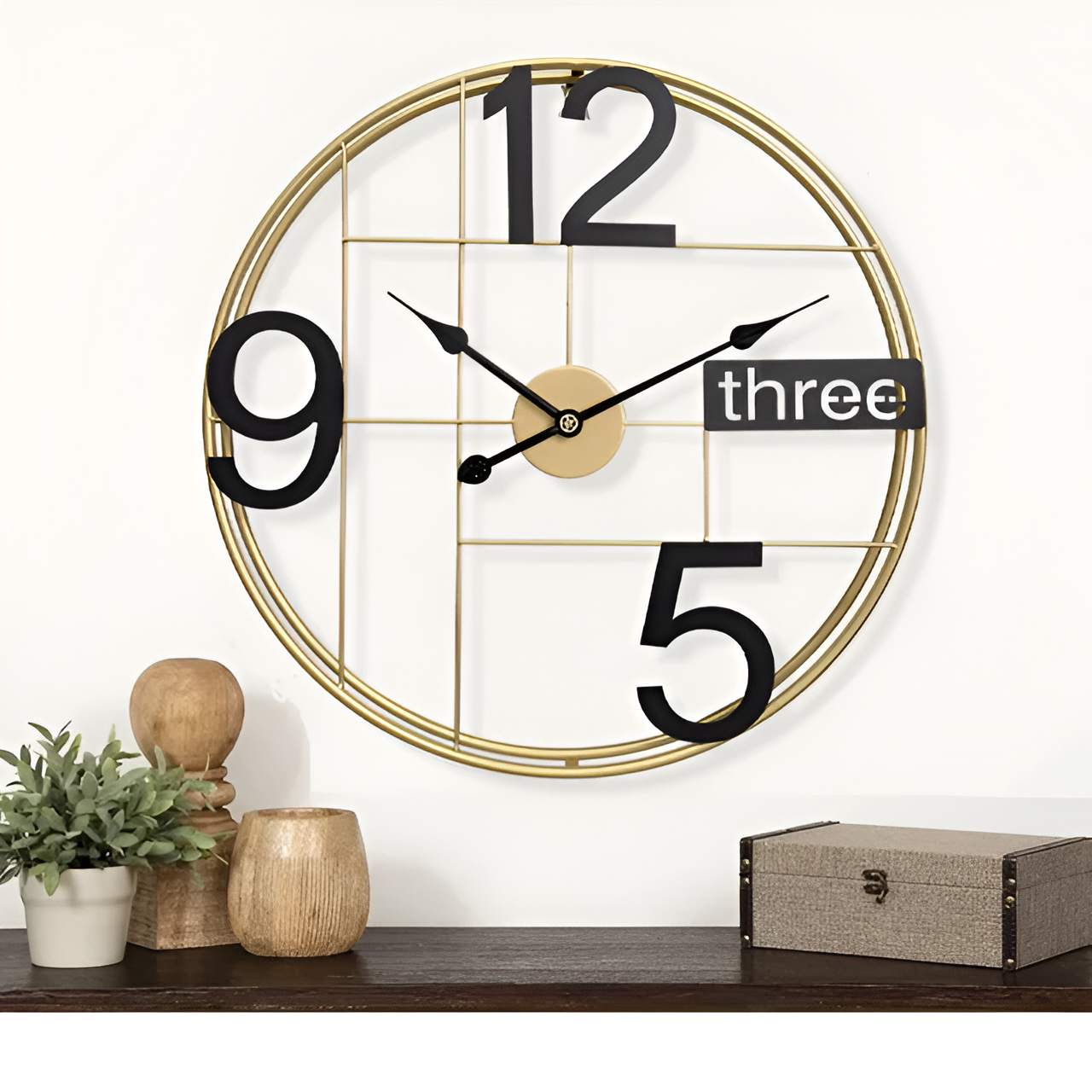 TRENDY GRACIOUS METALLIC WALL CLOCK - Shreya home decor