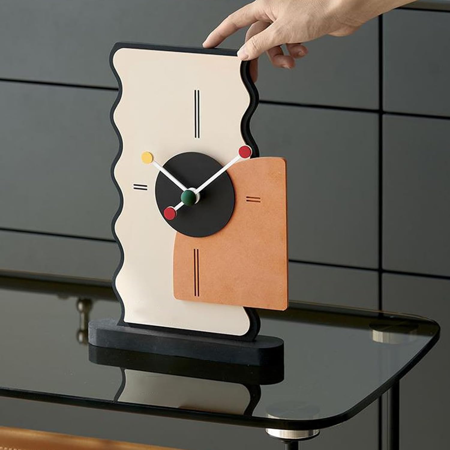 New Simple Desk Clock - Creative Record Shape Design Wooden Silent Art Desk Clocks for Living Room Bedroom Kitchen Office Table Décor