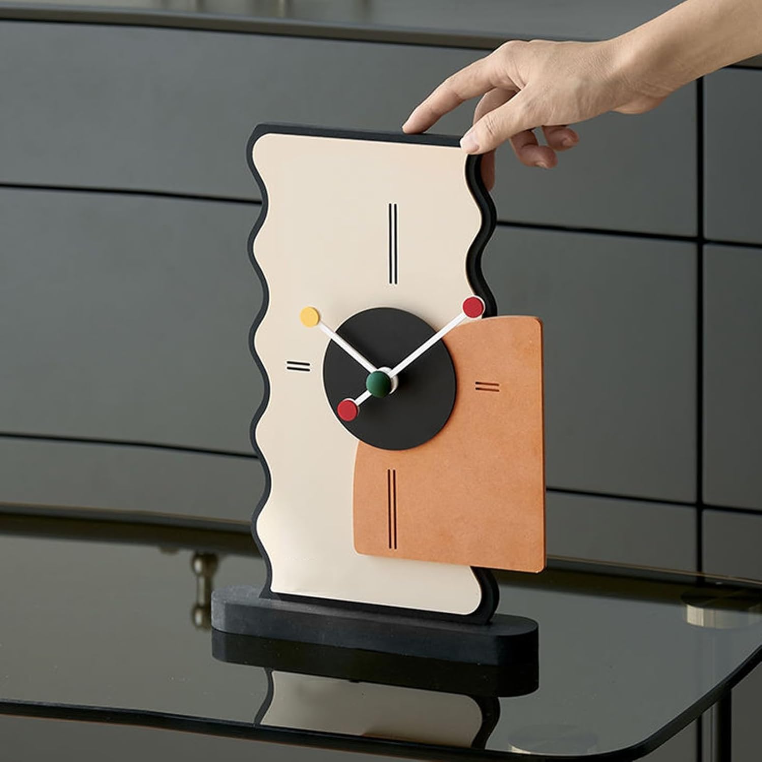 New Simple Desk Clock - Creative Record Shape Design Wooden Silent Art Desk Clocks for Living Room Bedroom Kitchen Office Table Décor