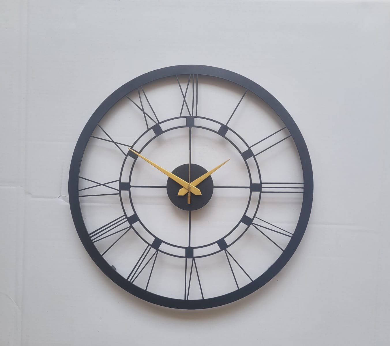 Glamourous Silver Vintage Wall Clock - Shreya home decor