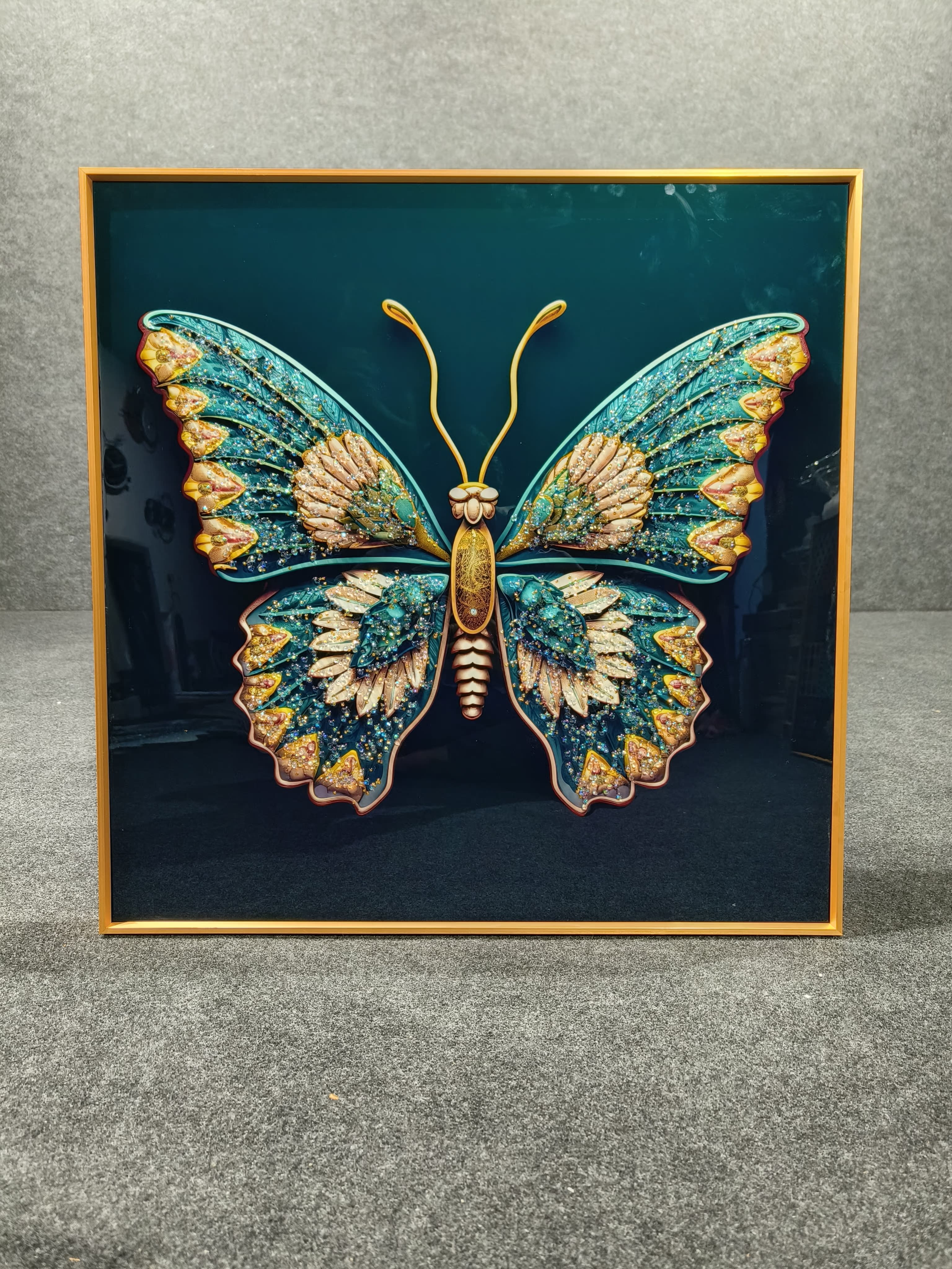Crystal Painting of Golden Green Butterfly for Home Decor and Living Room Decoration 60*60cm