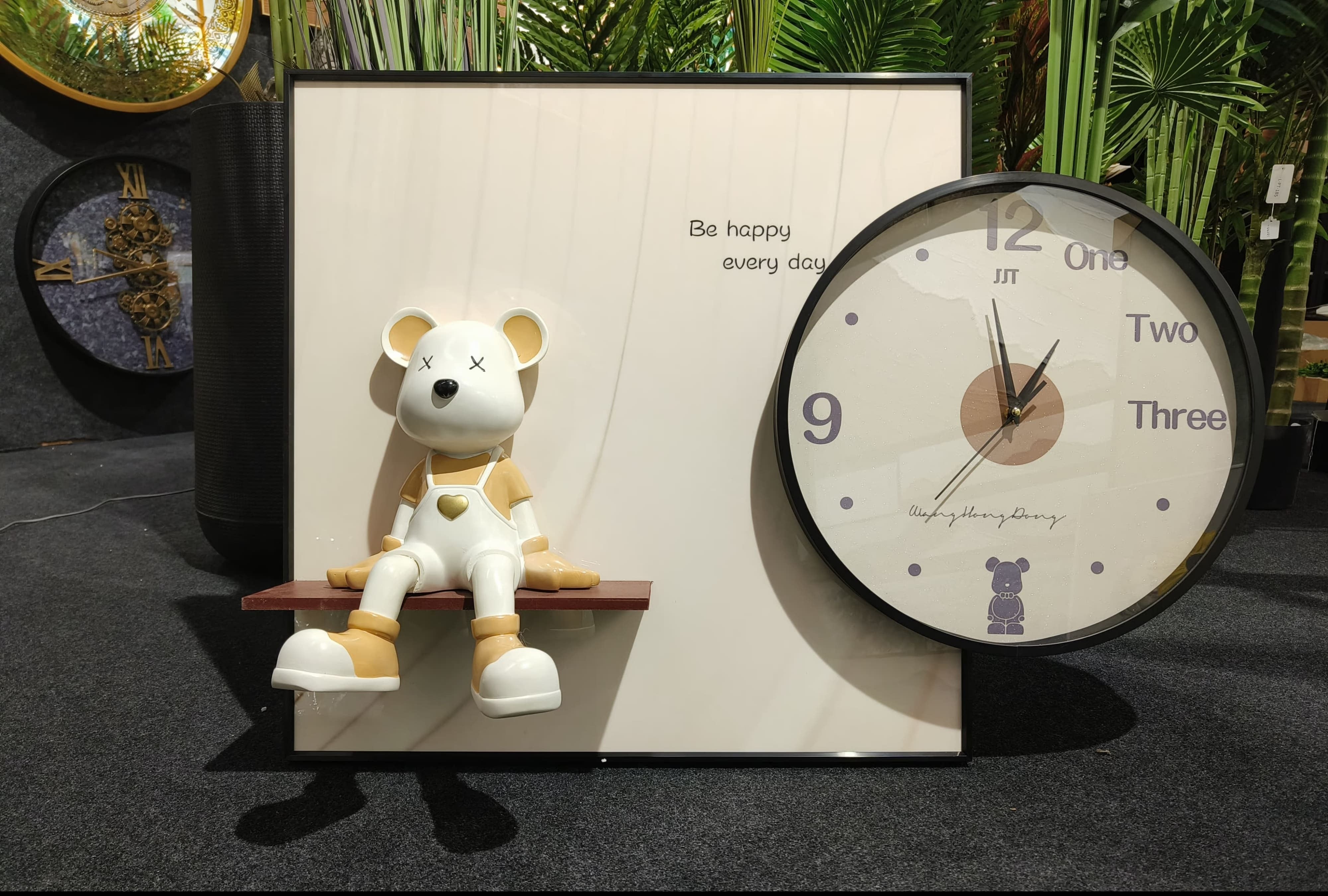 Luxury Fusion: Abstract Canvas with Clock (Size:- Painting 60*60, clock 40*40Cm)