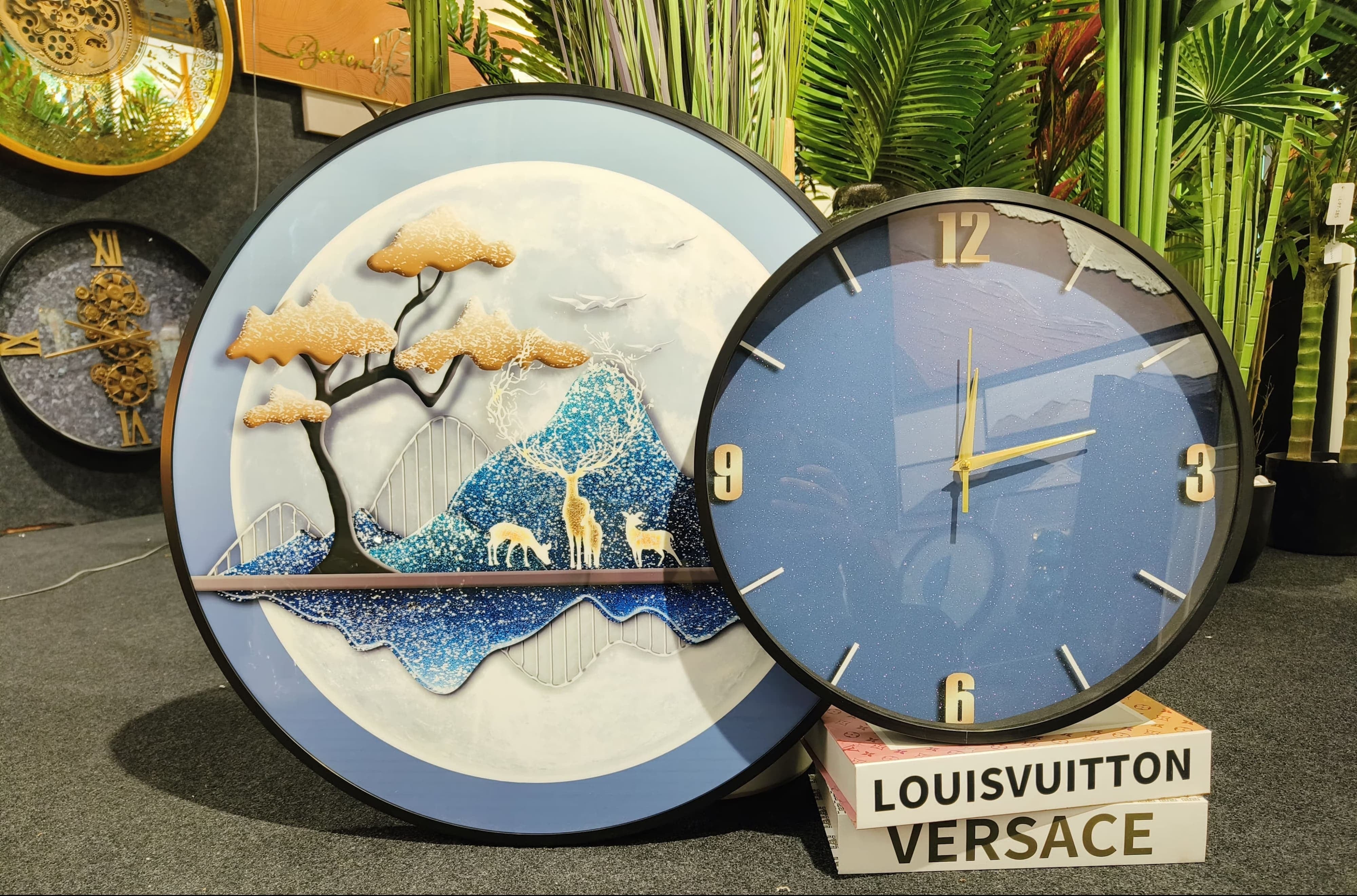 Golden Serenity: Luxurious Wall Clock with Artistic Detailing (Size:- Painting 60*60, clock 40*40Cm)