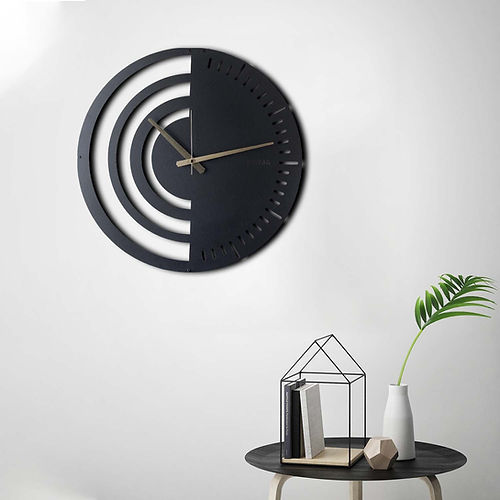MINIMALISTIC CIRCULAR LUXURIOUS RAVEN WALL CLOCK - Shreya home decor