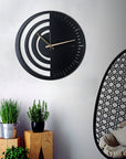 MINIMALISTIC CIRCULAR LUXURIOUS RAVEN WALL CLOCK - Shreya home decor